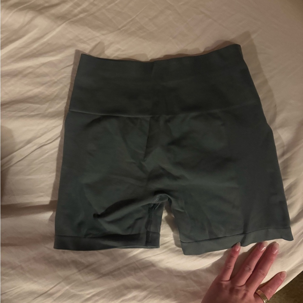 Grey Alphalete amplify shorts. Small